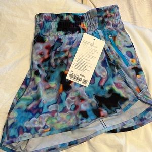 Lululemon SeaWheeze Tracker 4” Short size 20 Nwt Rare